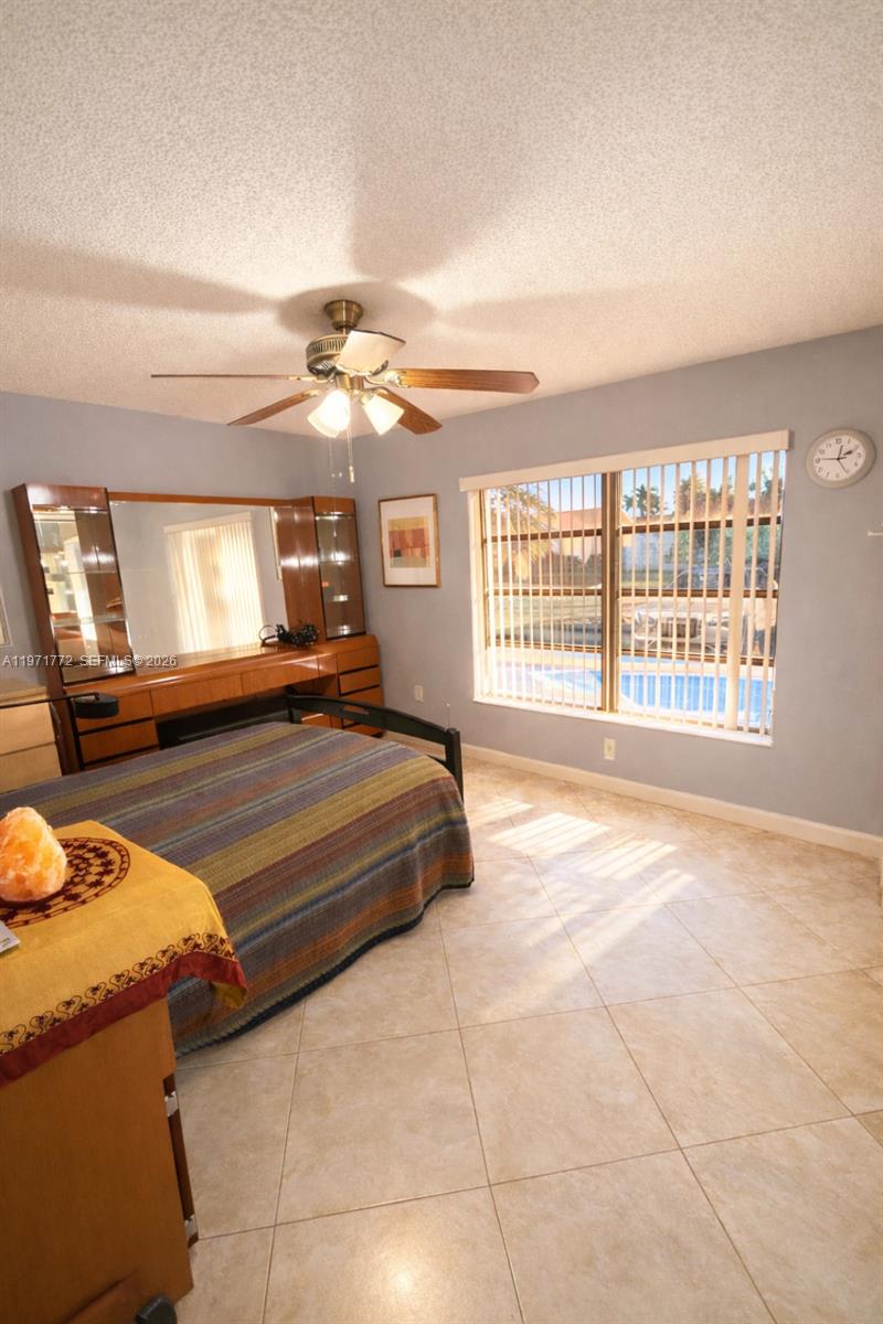 SUNRISE GOLF VILLAGE - Residential