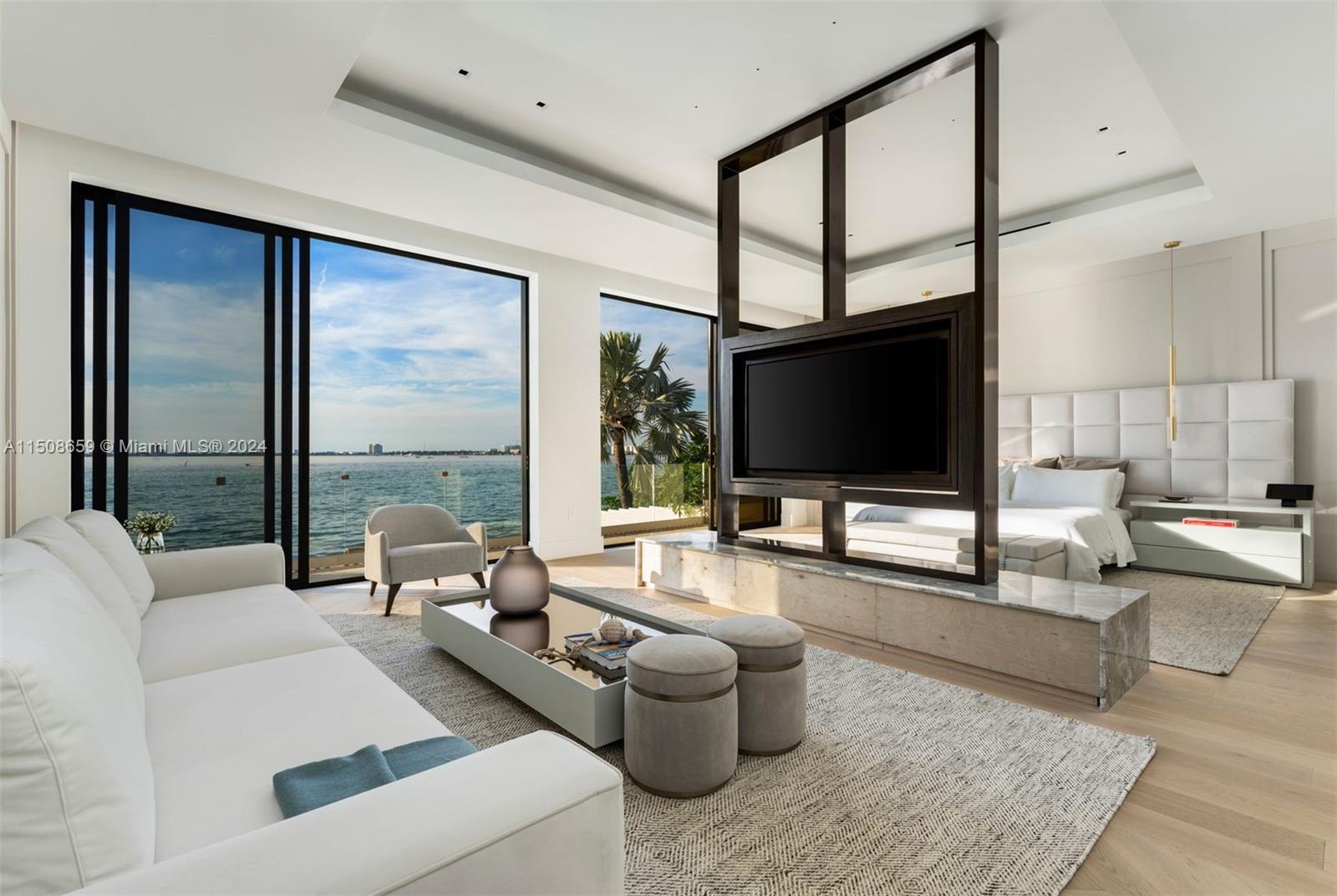 LA GORCE GOLF SUB - Residential
