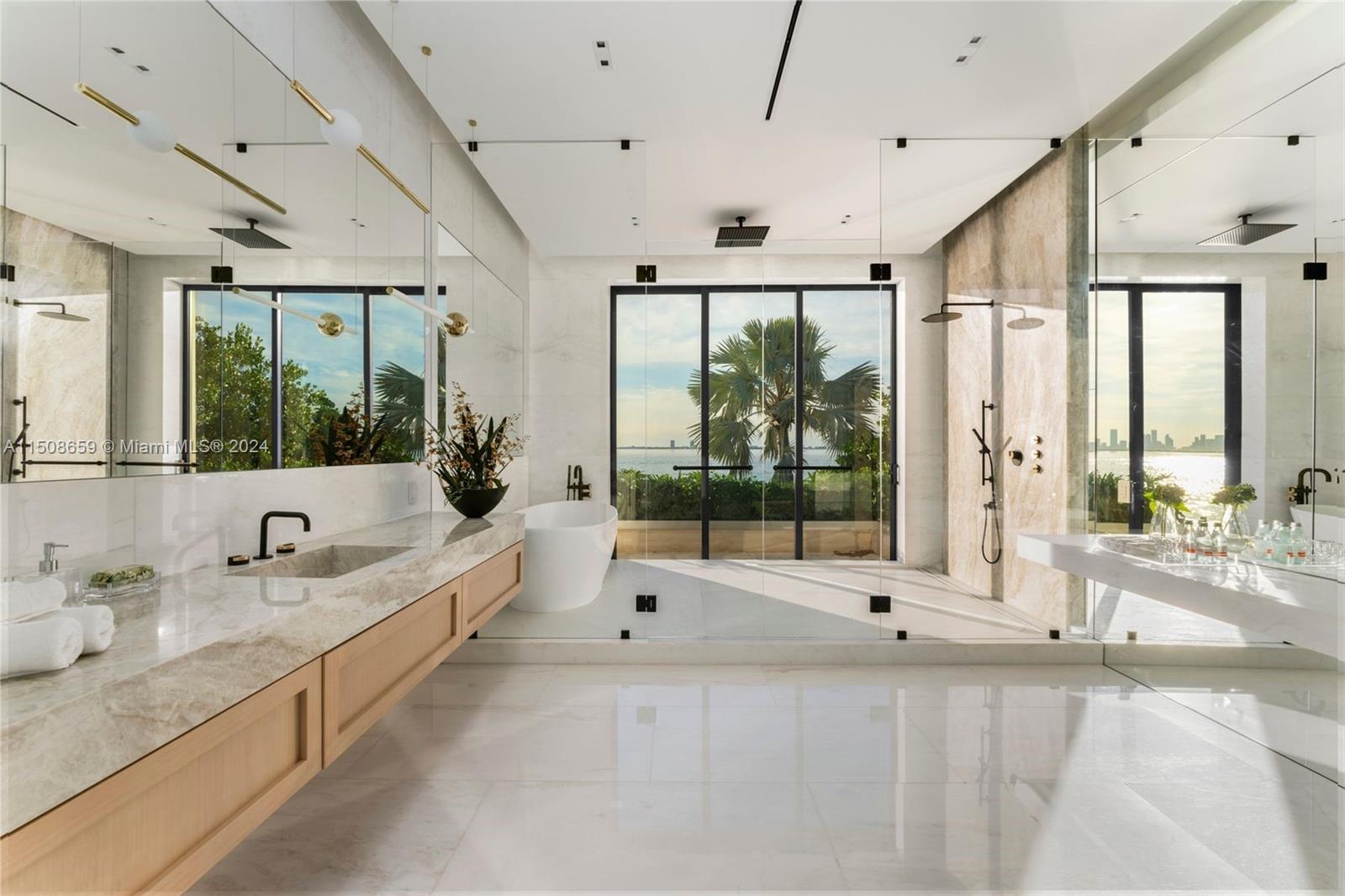 LA GORCE GOLF SUB - Residential