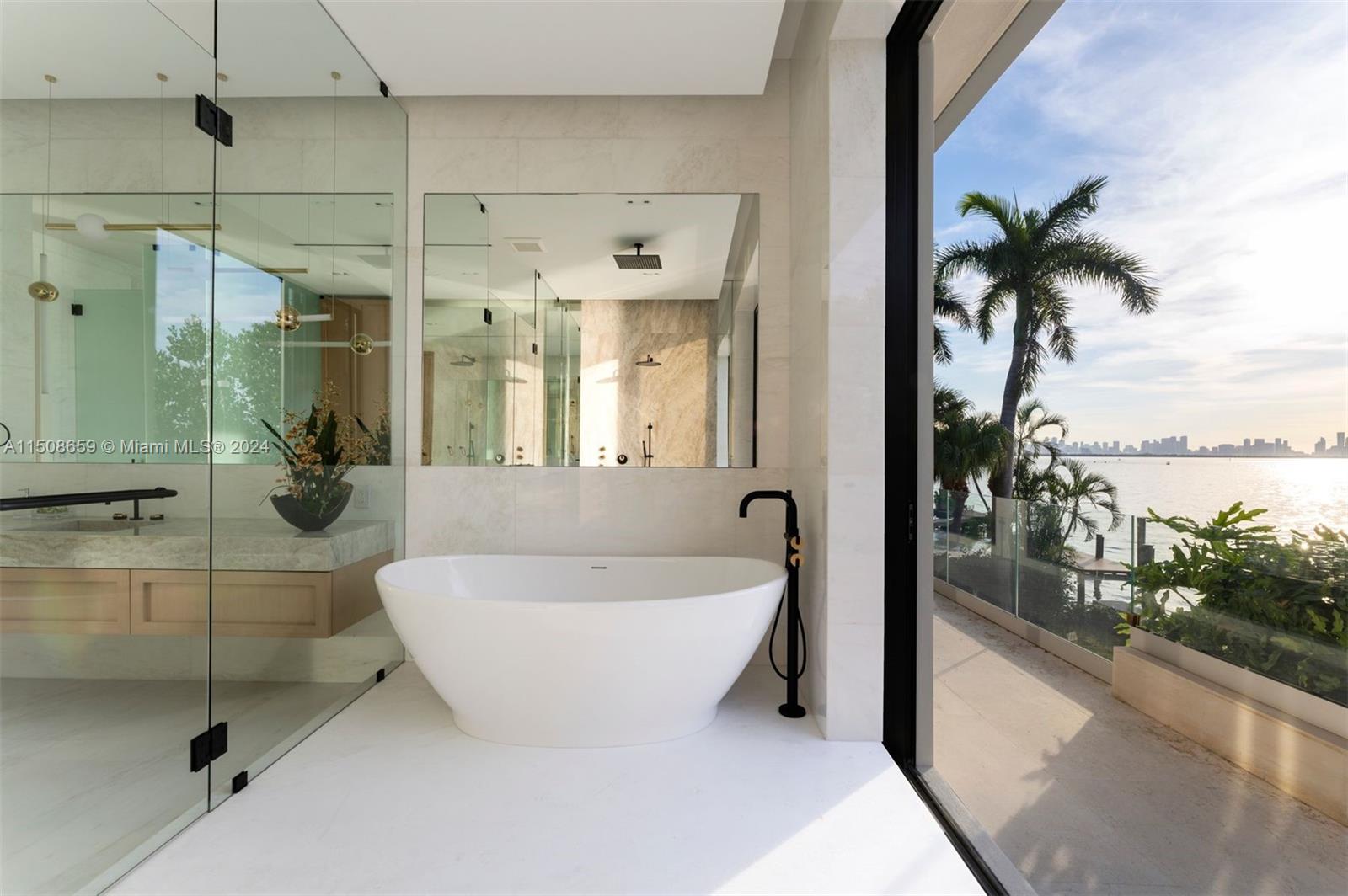 LA GORCE GOLF SUB - Residential