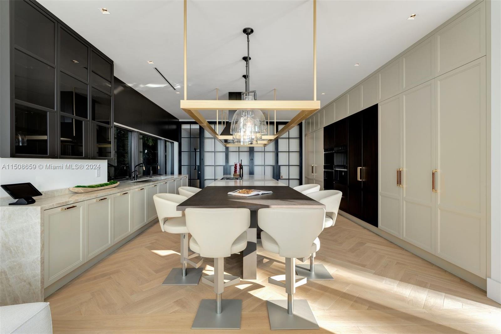 LA GORCE GOLF SUB - Residential