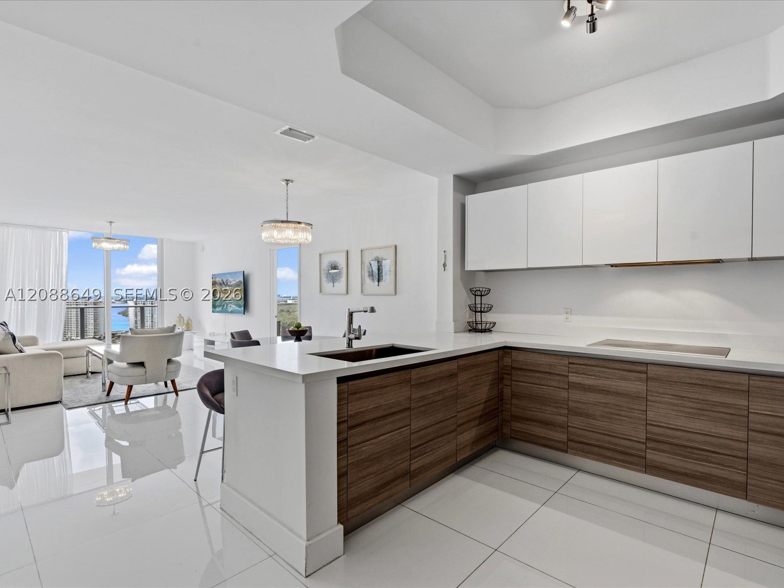 300 Sunny Isles Blvd 4-2506
