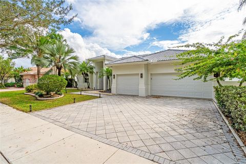 Single Family Residence in Cooper City FL 13264 Lakeside Ter.jpg