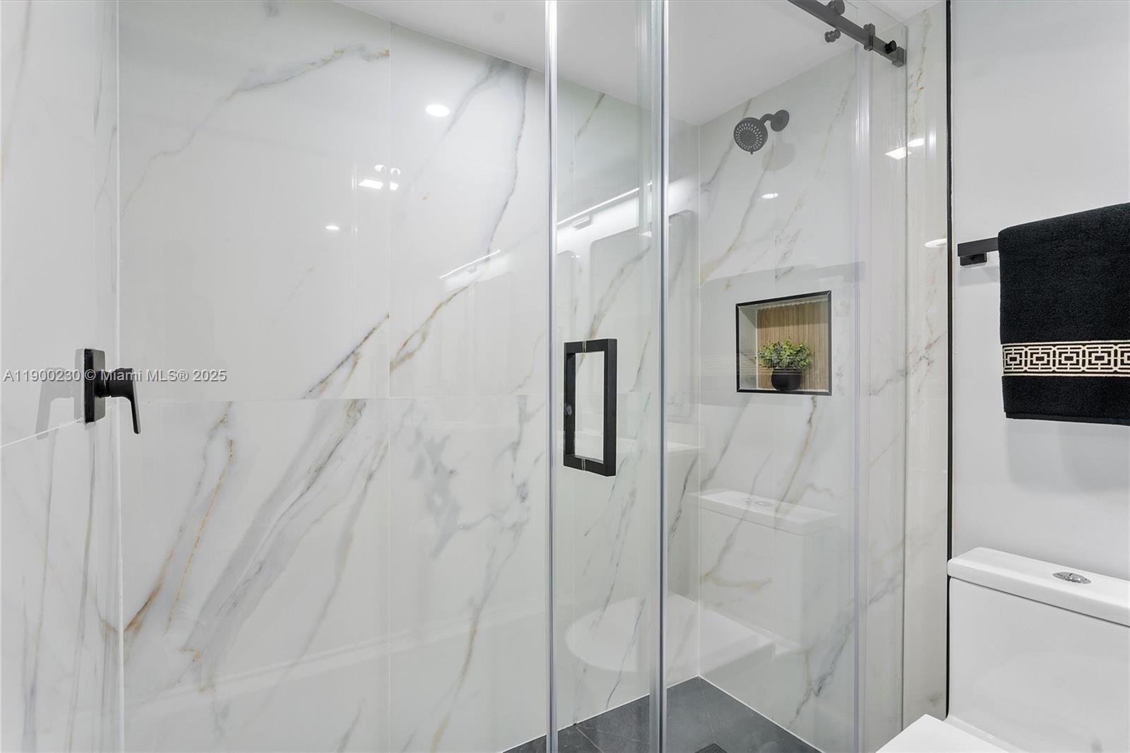 GRANADA VILLAGE C CONDO - Residential