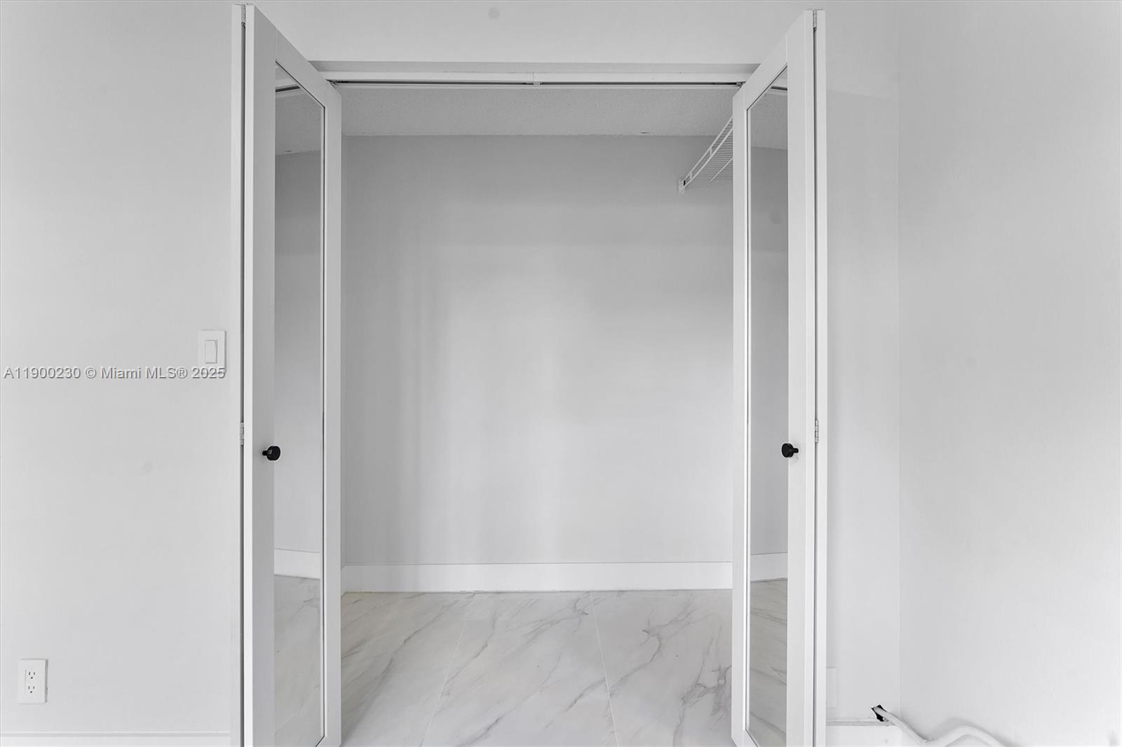 GRANADA VILLAGE C CONDO - Residential