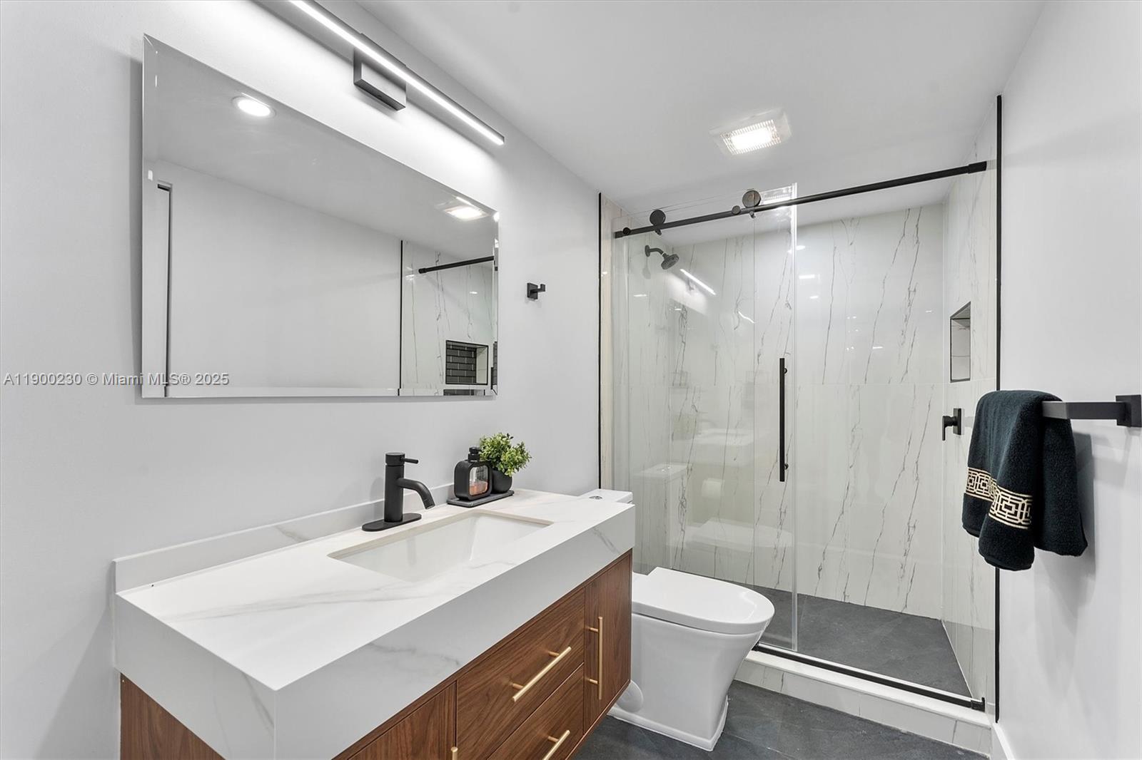 GRANADA VILLAGE C CONDO - Residential