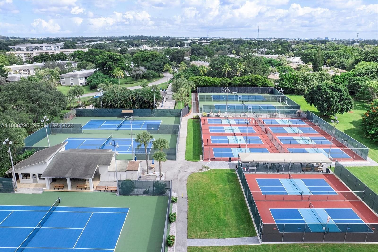 GRANADA VILLAGE C CONDO - Residential