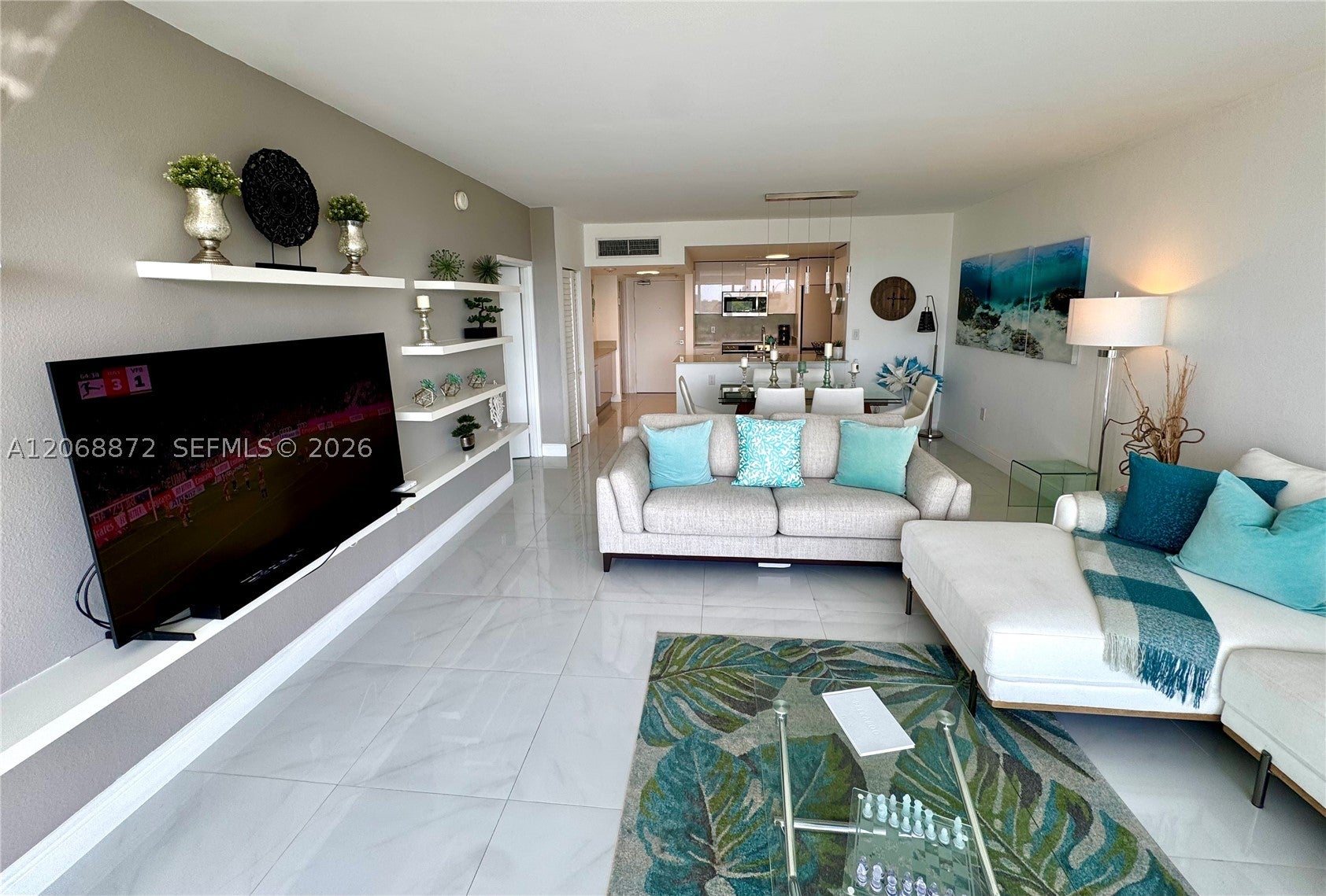 10275 Collins Ave 624