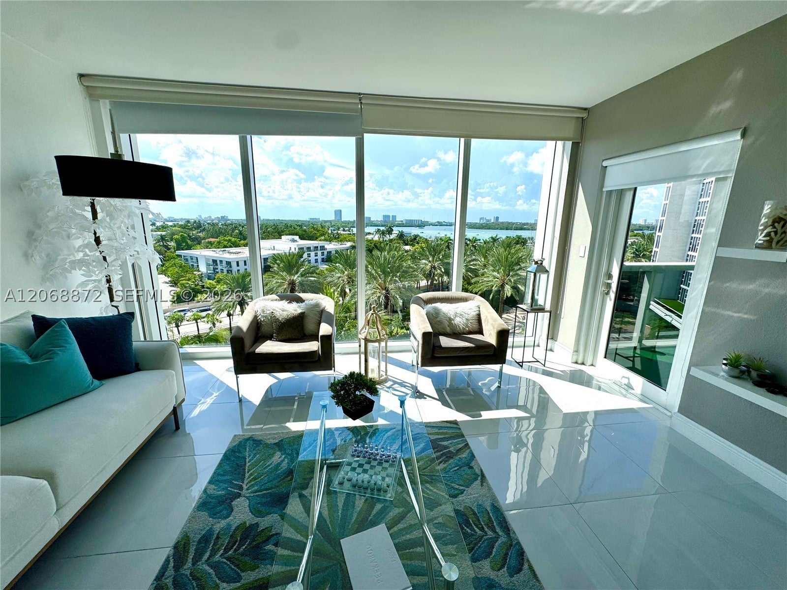 10275 Collins Ave 624