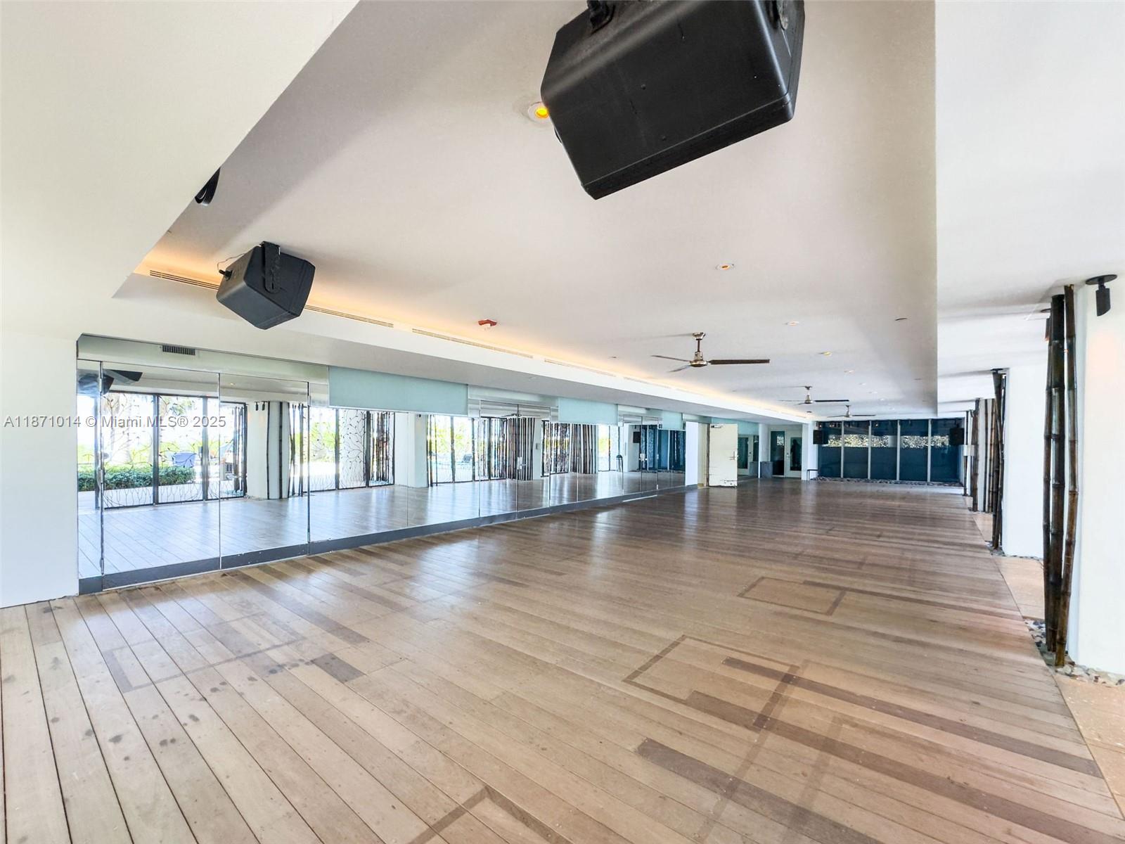 CENTRAL CARILLON BEACH CO - Residential