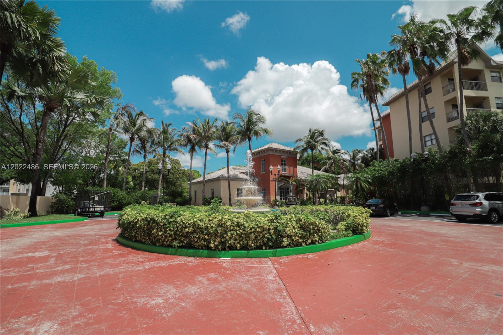 LAS VISTAS AT DORAL CONDO - Residential