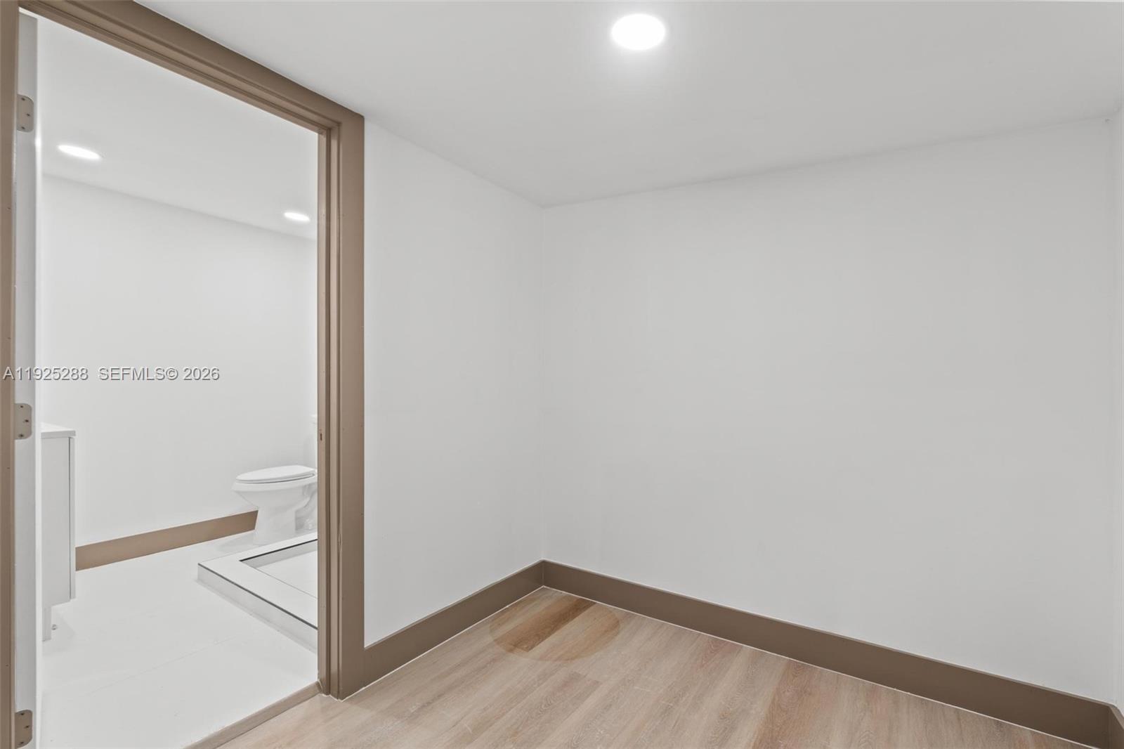 ORANGE HEIGHTS - Residential