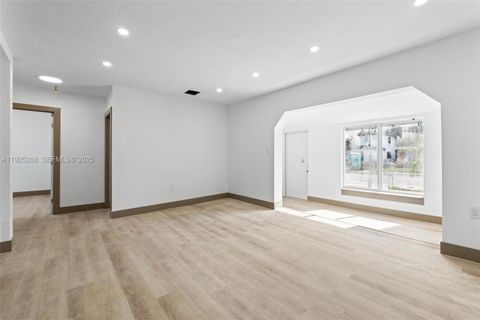 1453 NW 56th St Miami FL 33142