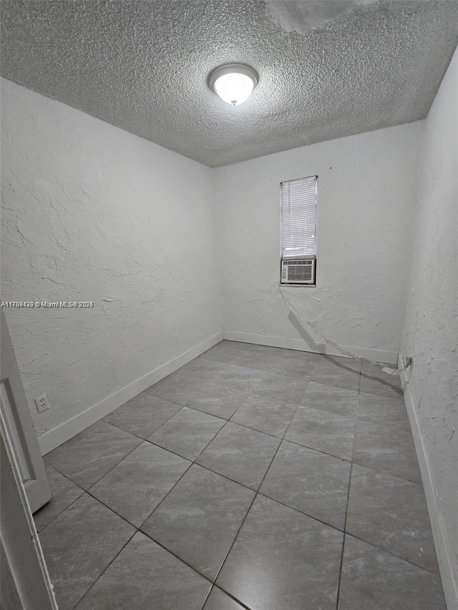 626 NW 22nd Rd