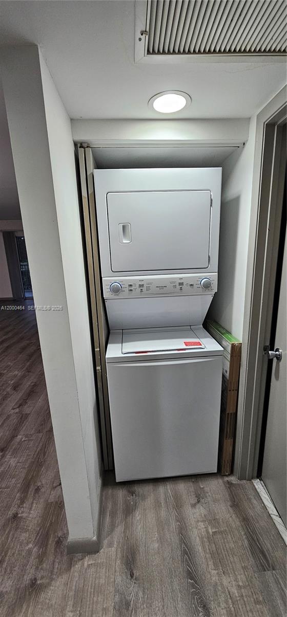 LANCASTER AT CENTURY VILL - Residential