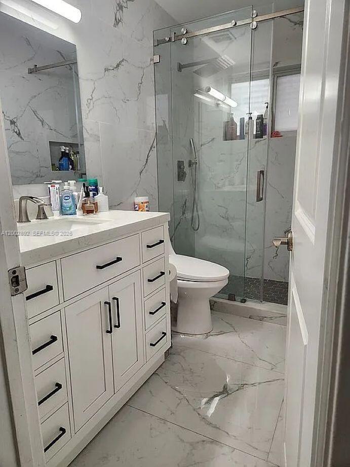 SUNRISE GOLF VILLAGE - Residential