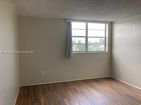 WATERWAY PLAZA CONDO - Residential Lease