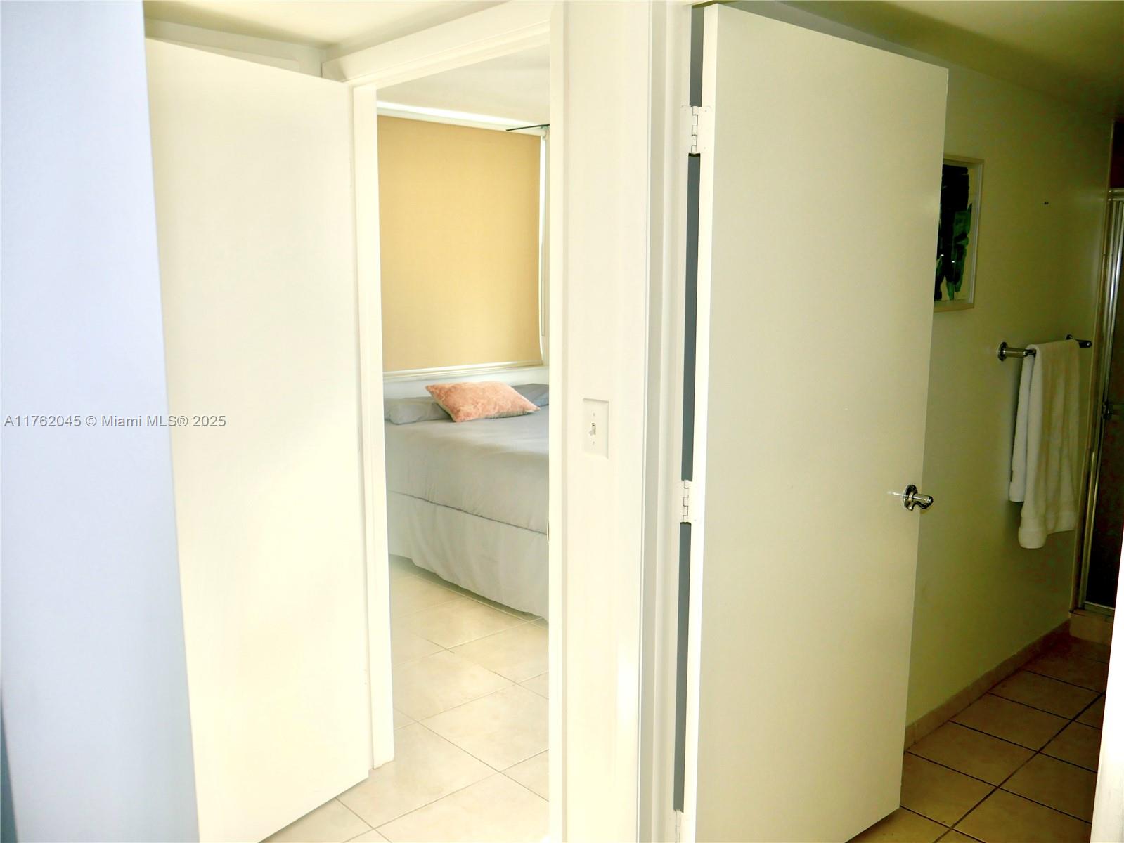 BRICKELL ONTHE RIVER NORTH - Residential