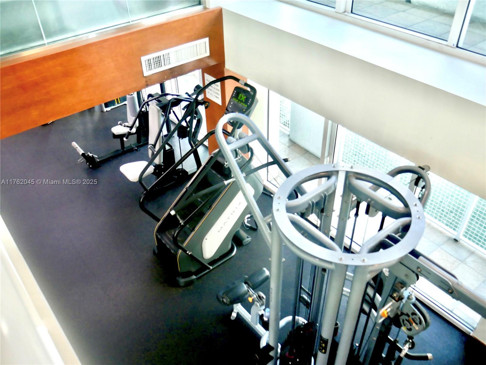 BRICKELL ONTHE RIVER NORTH - Residential