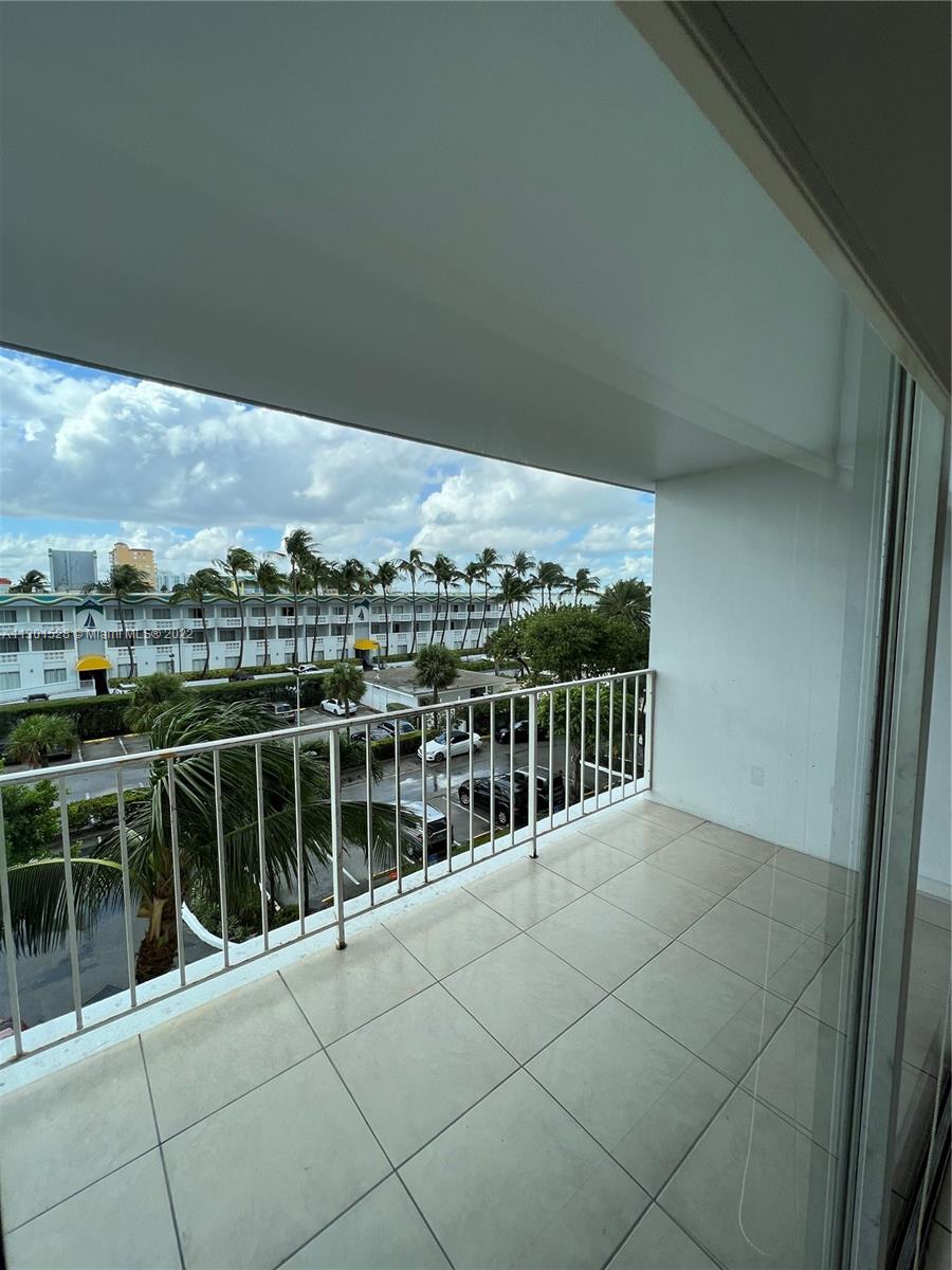 KENNEDY HOUSE CONDO - Residential Lease