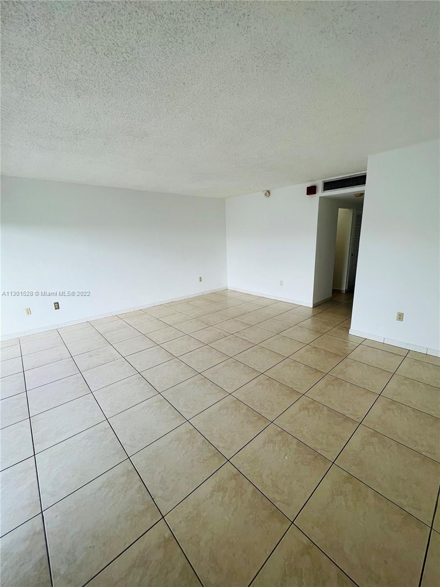 KENNEDY HOUSE CONDO - Residential Lease