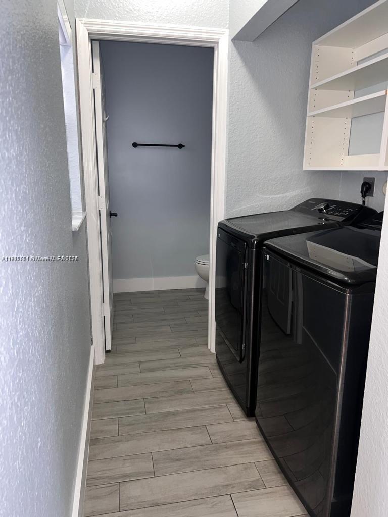 FLORIDIAN ISLES - Residential