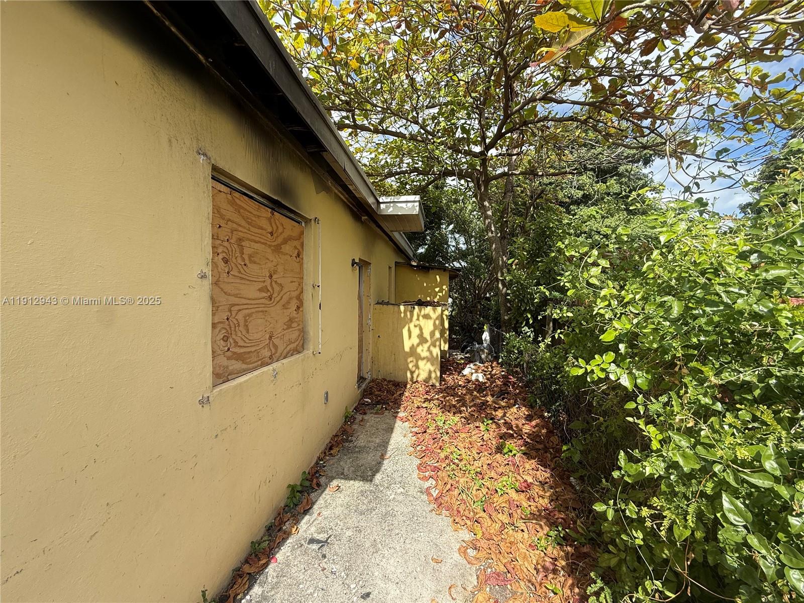 LIBERTY CITY - Residential