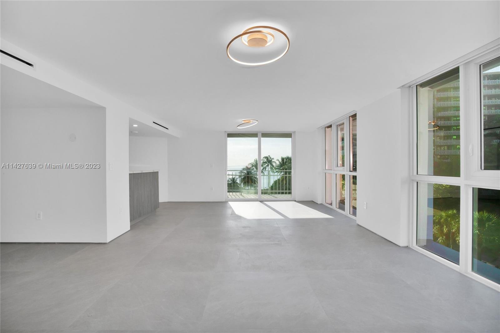 MAR-AZUL CONDO - Residential