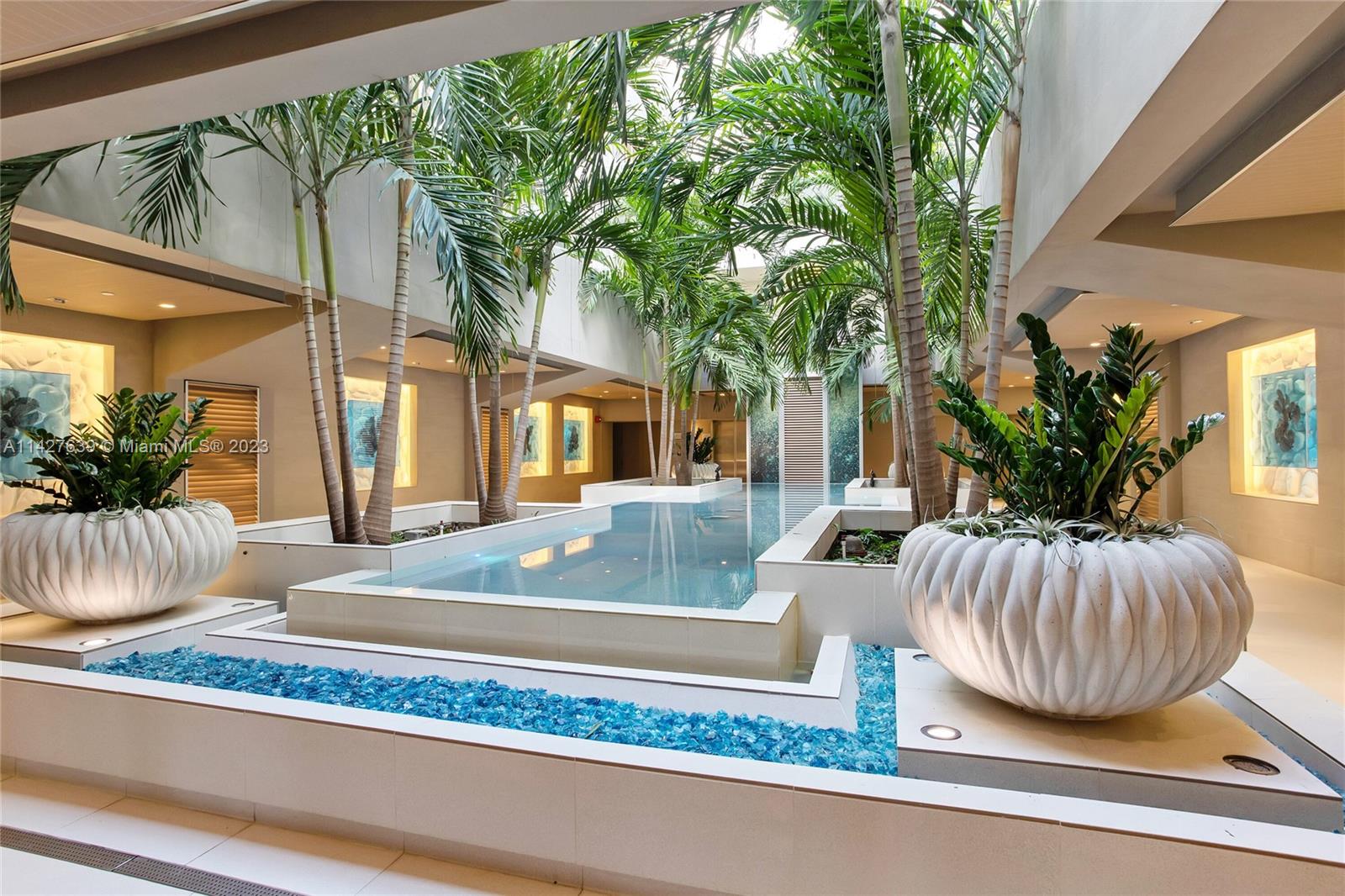 MAR-AZUL CONDO - Residential