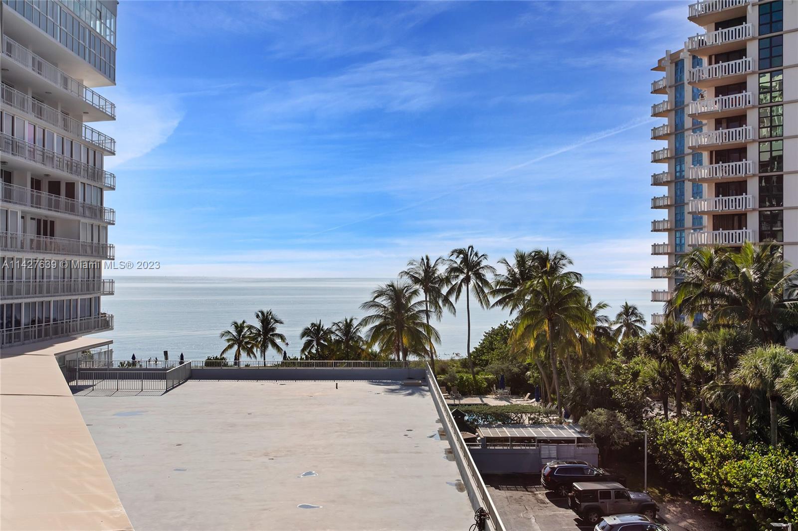 MAR-AZUL CONDO - Residential