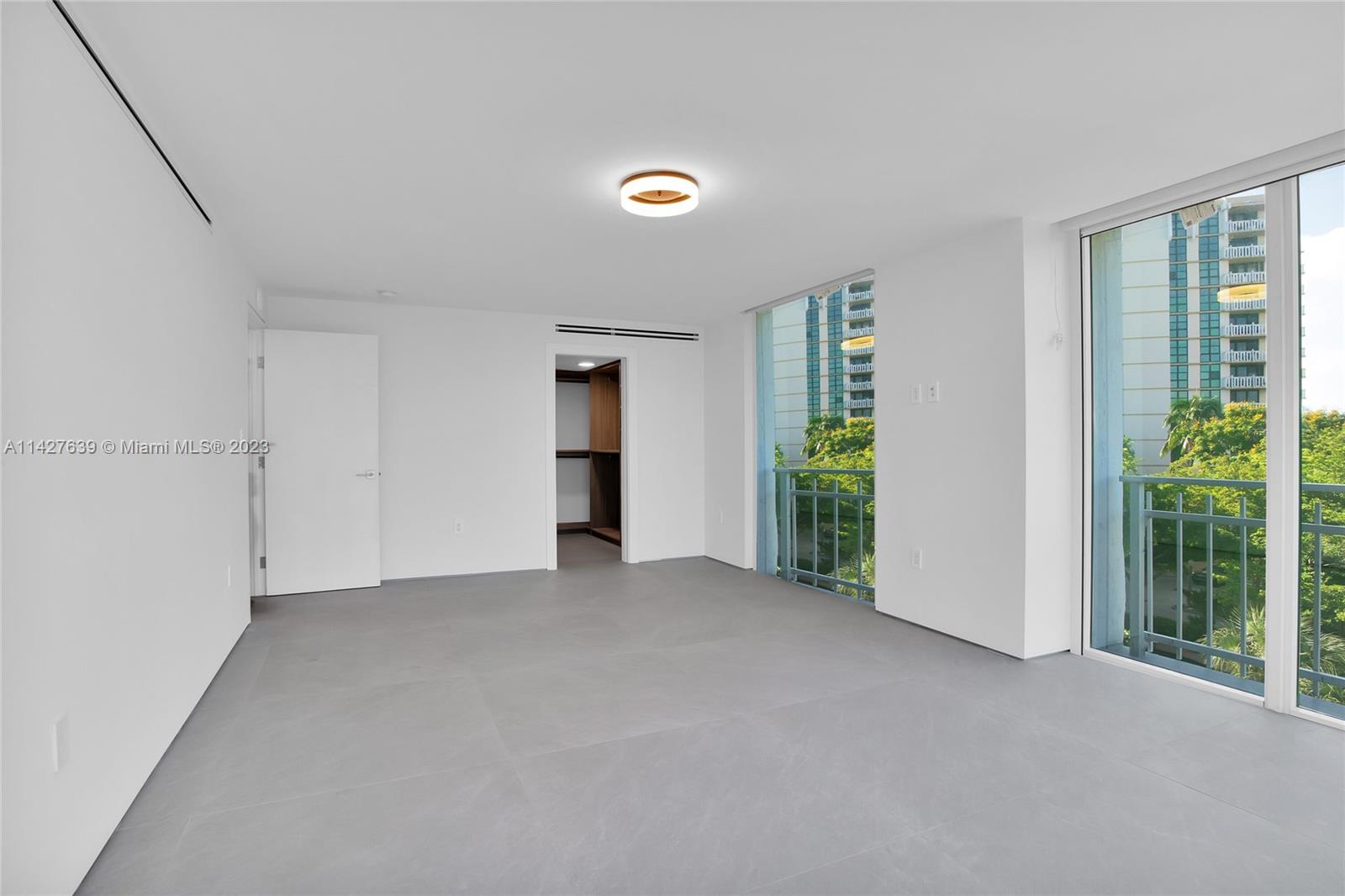 MAR-AZUL CONDO - Residential