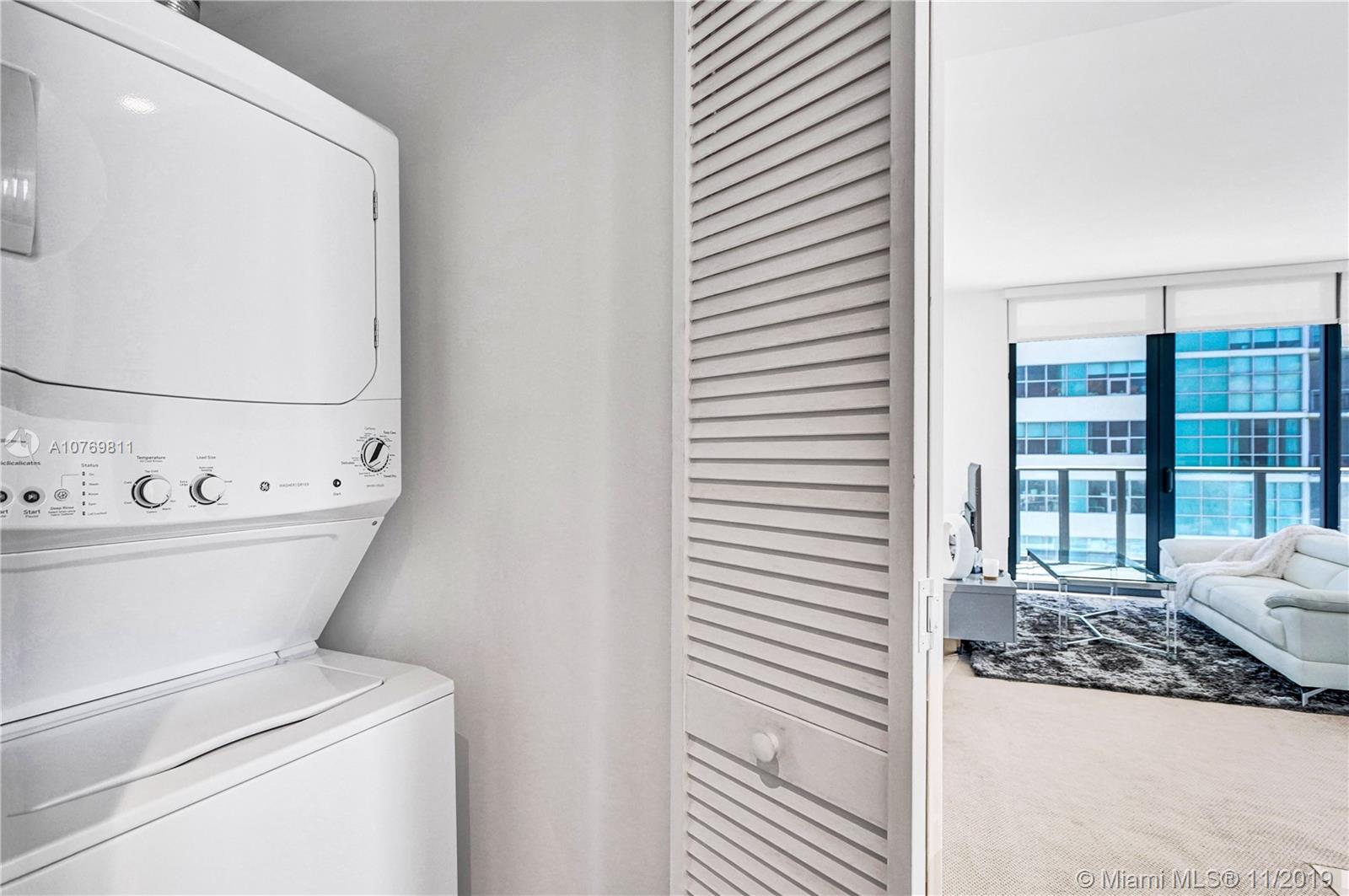 3401 MIDTOWN CONDO - Residential Lease