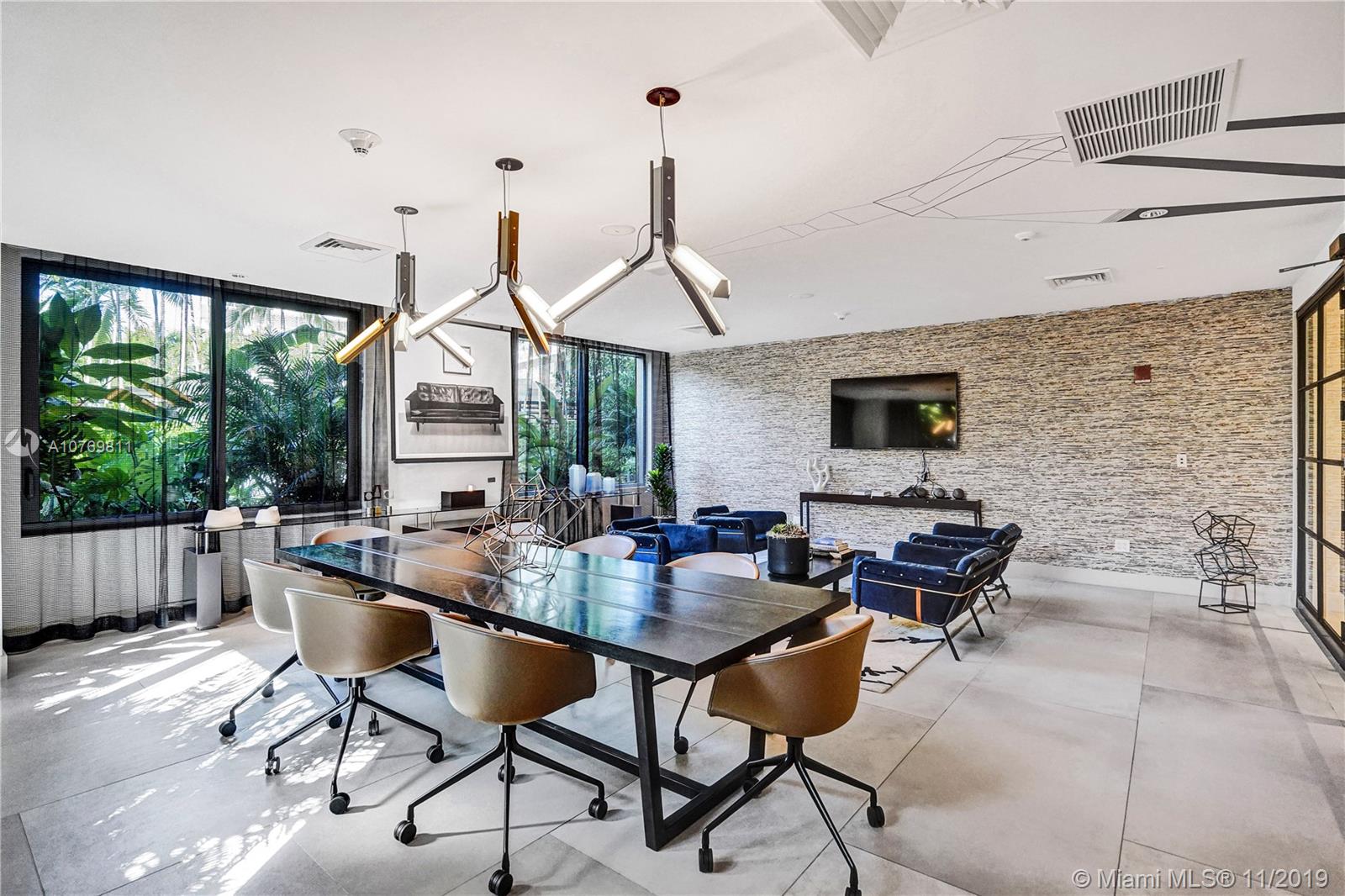 3401 MIDTOWN CONDO - Residential Lease