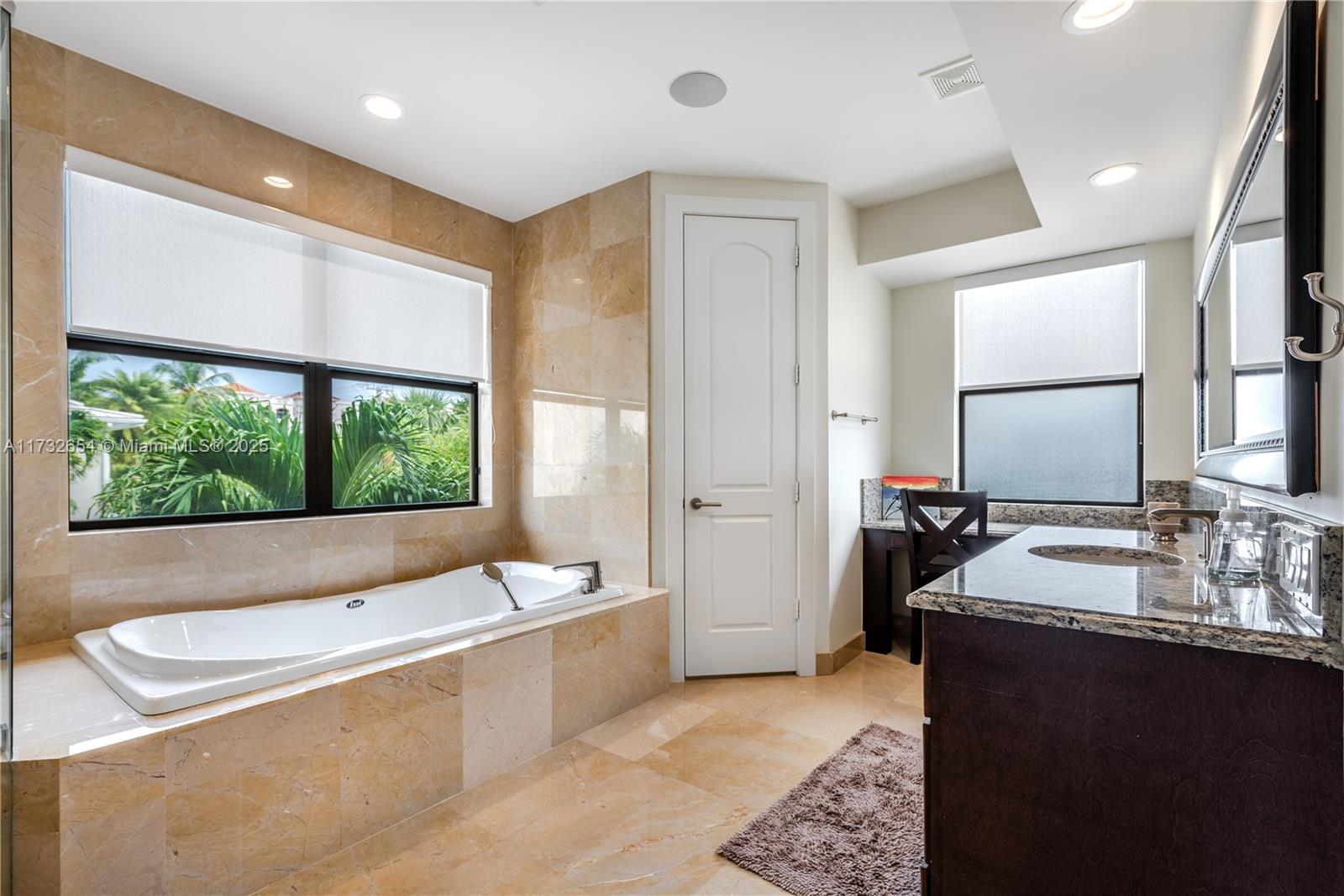 BOCA RATON POR LA MAR - Residential Lease