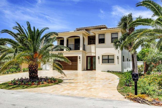 Newly built in 2015 House boasts with 6 bedrooms and 4.5 bathrooms within few steps away from Boca Raton Beach located in a quiet upscale neighborhood. An Open floor plan of Modern Mediterranean style gives a spacious, airy and bright appearing with vaulted ceilings and a spectacular view of the living room from the second floor. The layout is ideal for a cosy and simultaneously roomy feeling. The Heated pool setting is conducive to a family dinner in a privacy of the backyard garden. Enjoy wonderful sounds of music through the acoustic system installed inside and outside of the house. Furnished and decorated with the style. Available at September 15 2025 for a yearly or seasonal rent.
