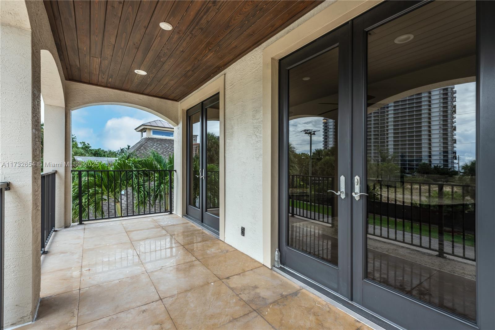 BOCA RATON POR LA MAR - Residential Lease