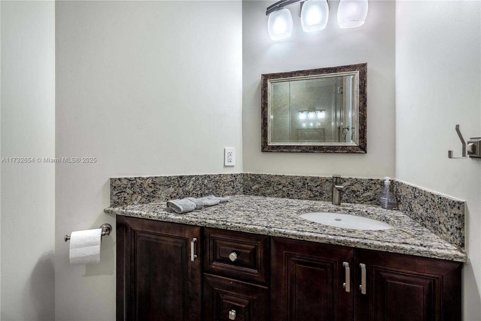 BOCA RATON POR LA MAR - Residential Lease