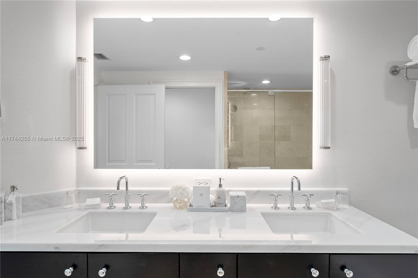 ACQUALINA OCEAN RESIDENCE - Residential