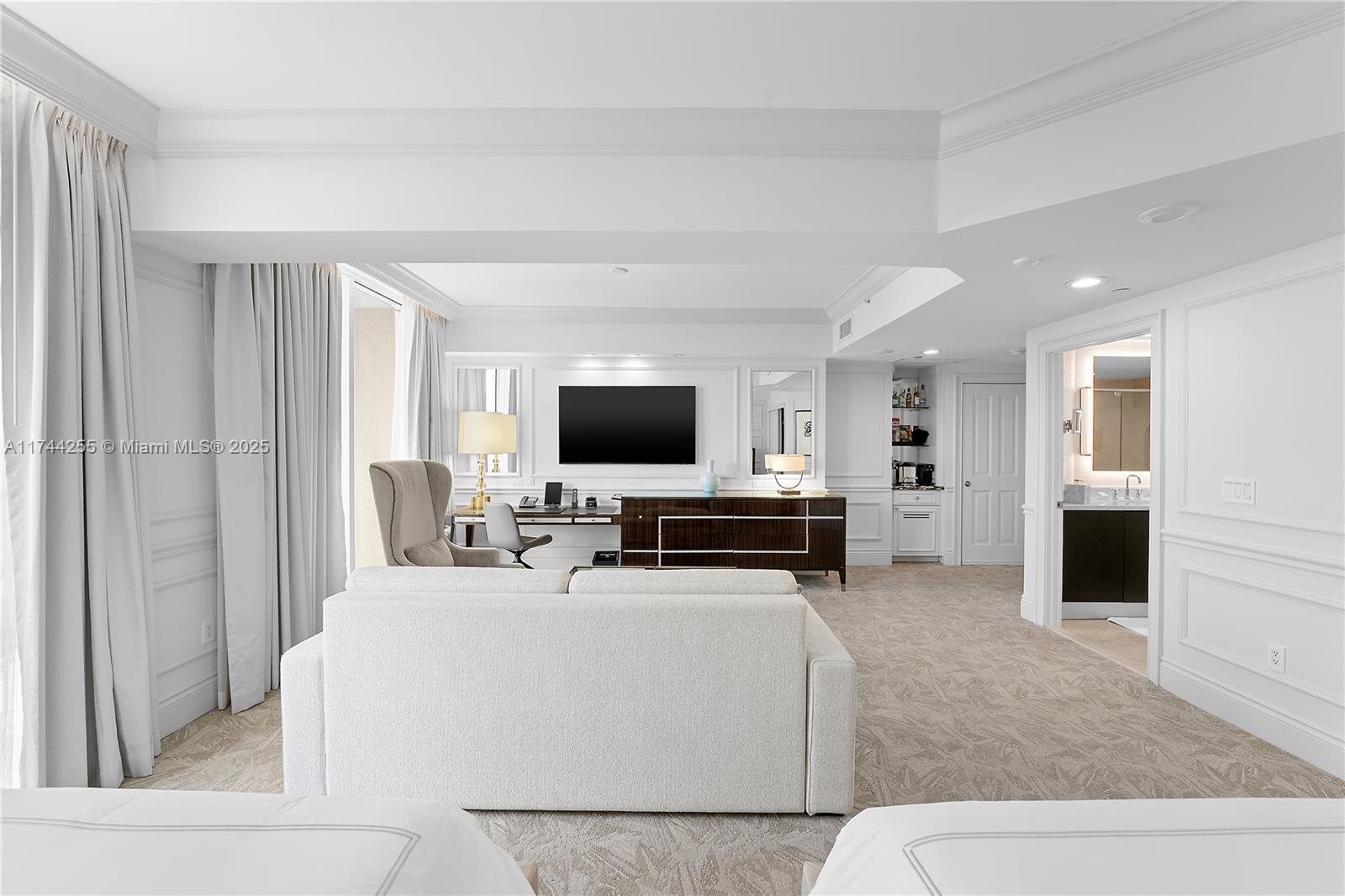 ACQUALINA OCEAN RESIDENCE - Residential