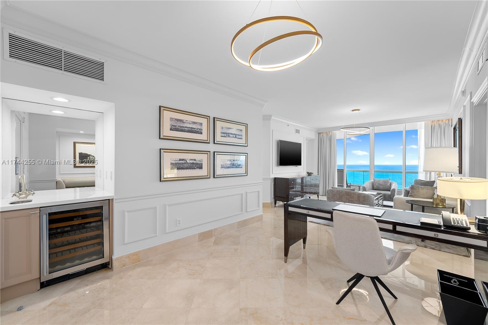17875 Collins Ave 2704