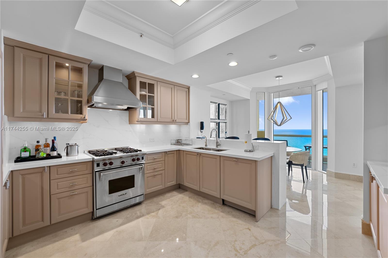 ACQUALINA OCEAN RESIDENCE - Residential