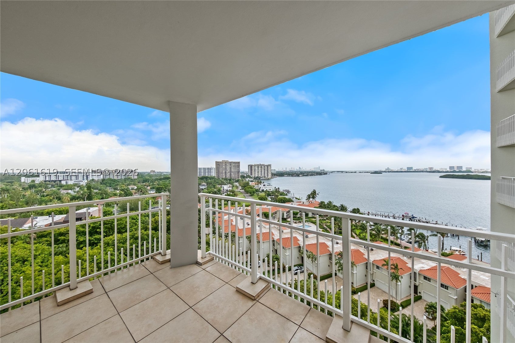 4000 Towerside Ter 1405