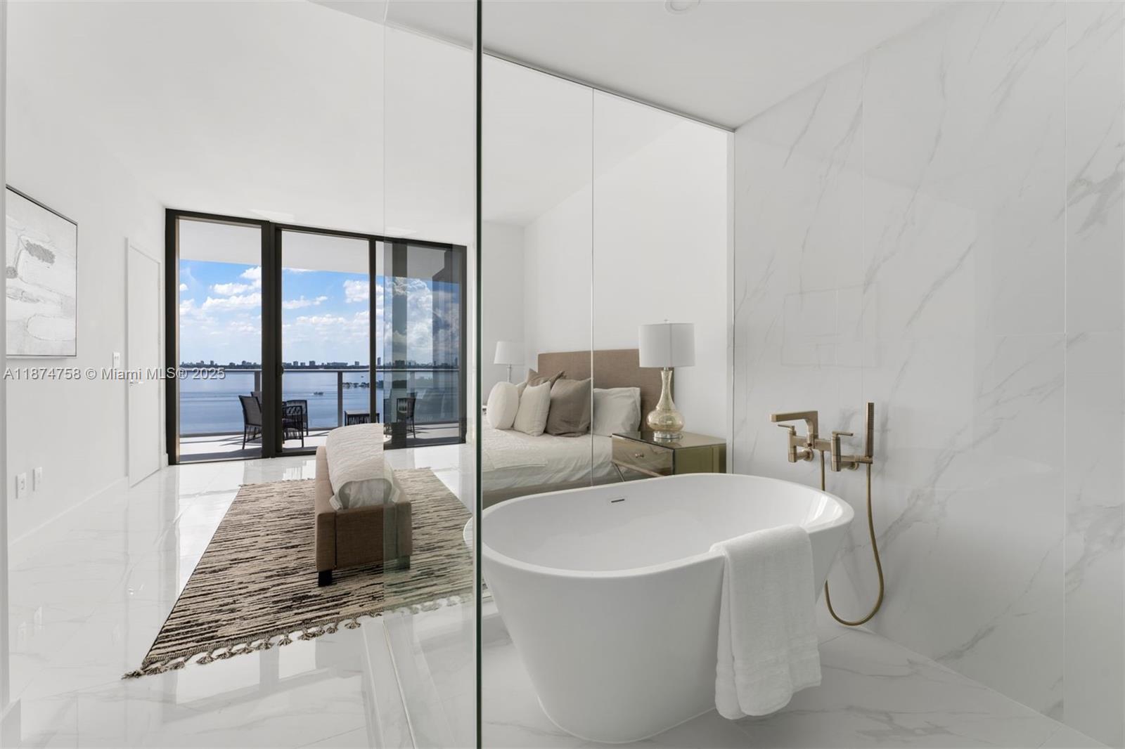 BAY BREEZE - Residential