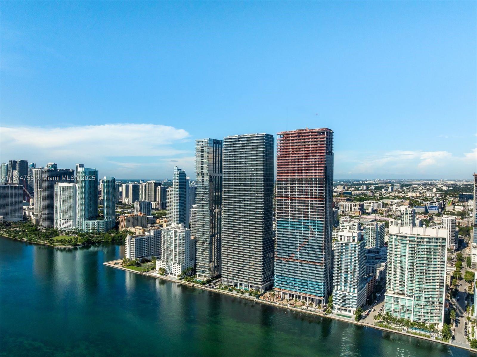 BAY BREEZE - Residential