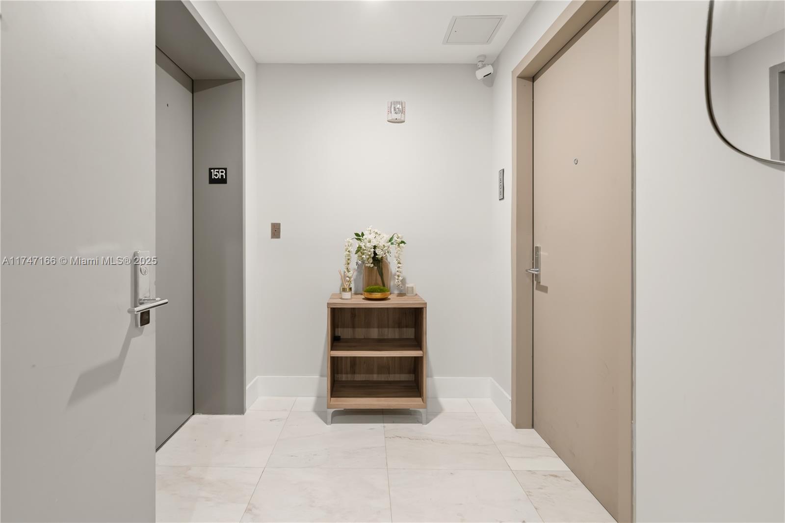 ARIA ON THE BAY CONDO - Residential
