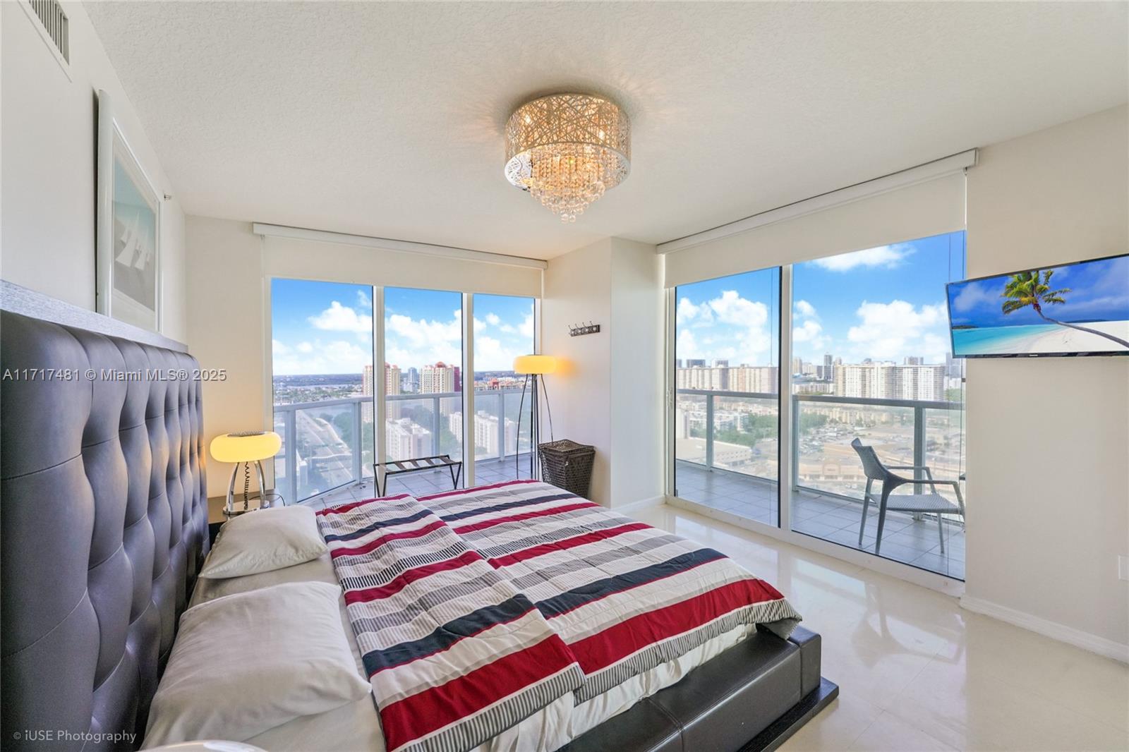 LA PERLA CONDO - Residential