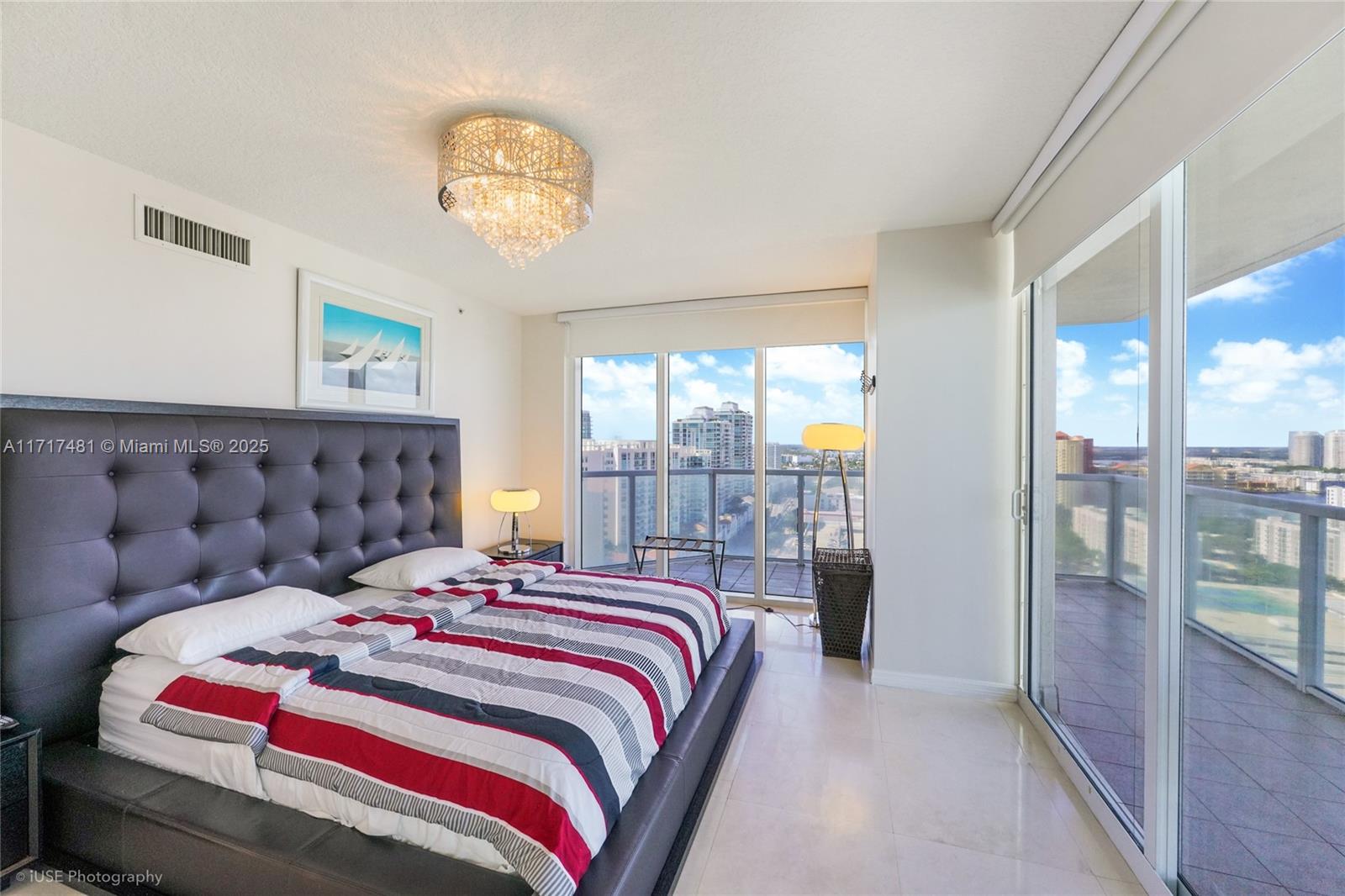 LA PERLA CONDO - Residential