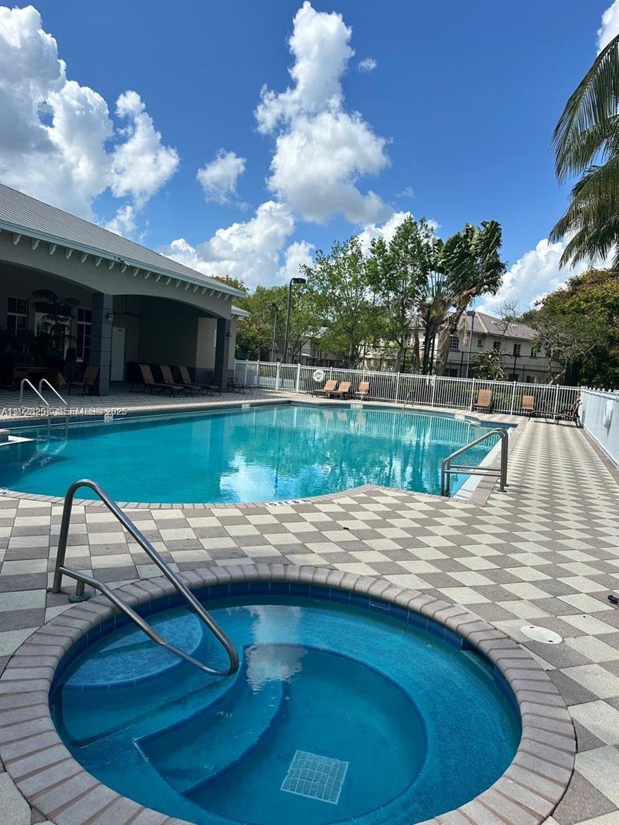 MARSH HARBOUR 41 CONDO - Residential Lease