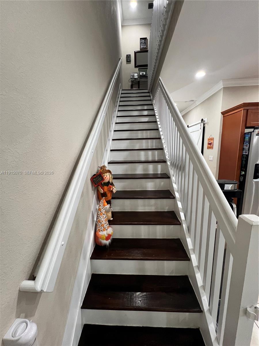 TOWNHOMES ON COCONUT PALM - Residential