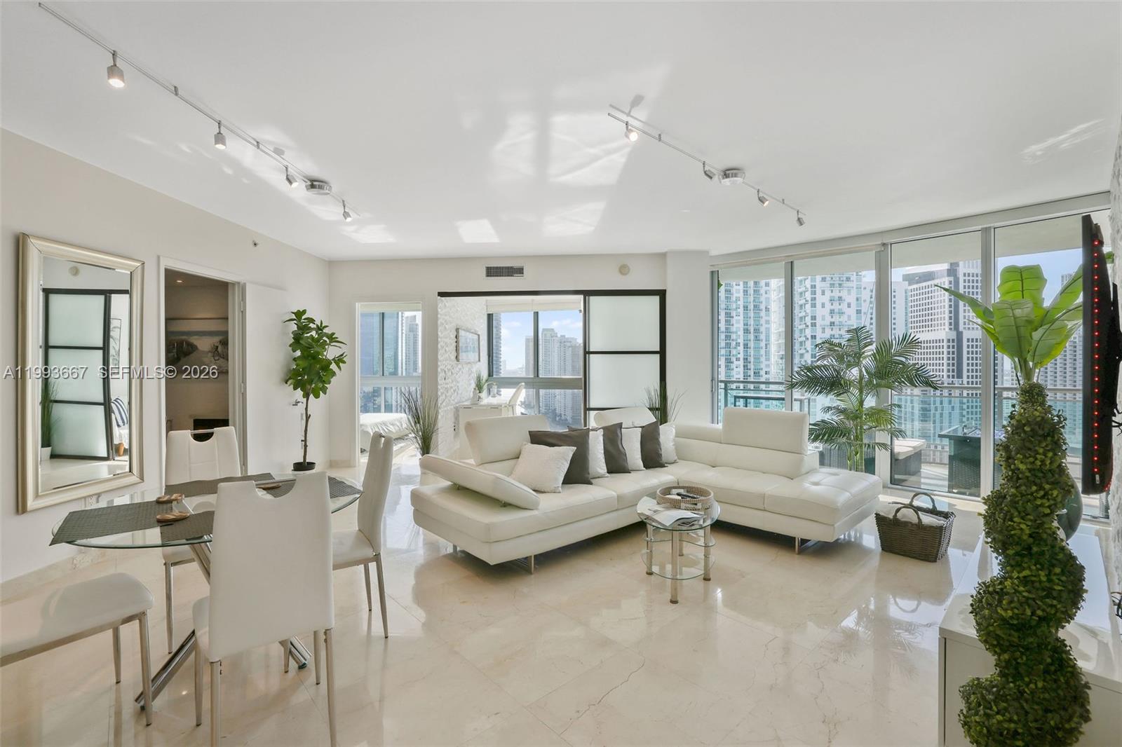 WIND CONDO - Residential Lease